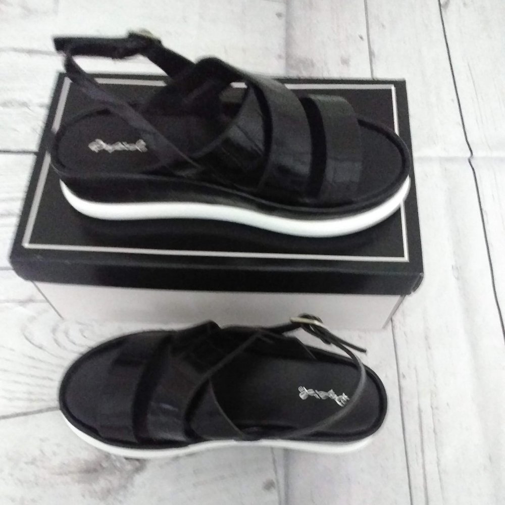 Black Croc Platform Sandals